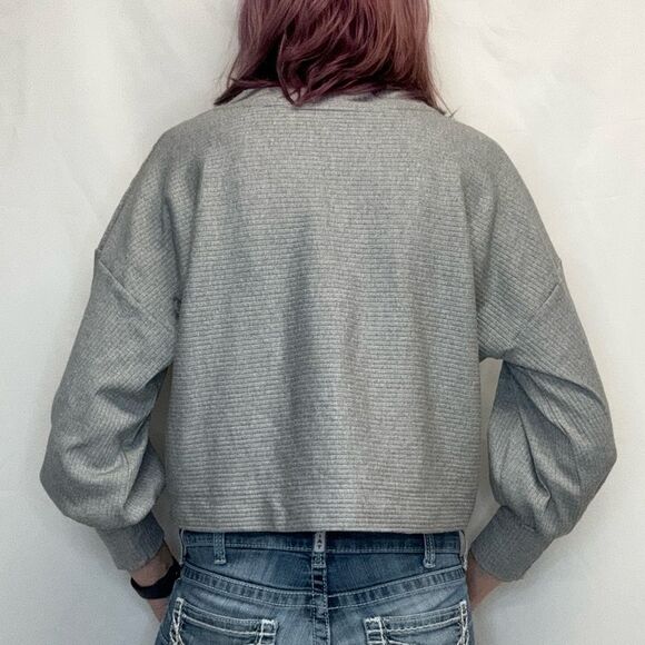 Final Touch Women's Horizontal Ribbed Bubble Sleeve Blouse S SM Small Grey Gray - Picture 2 of 16